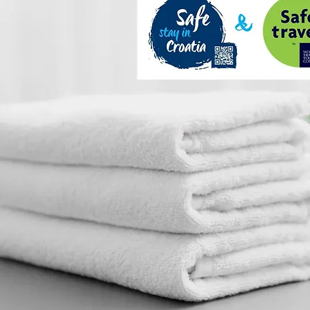 Nina- One Bedroom With Sea View Apt1 公寓