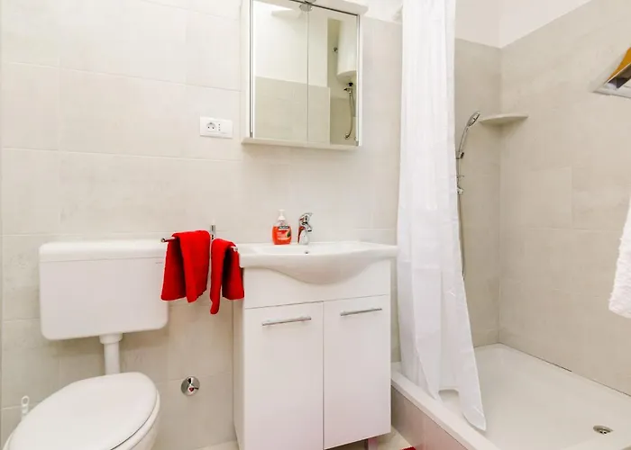 公寓 Nina- One Bedroom With Sea View Apt1